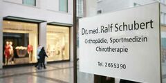 Eingang Praxis Dr. Ralf Schubert